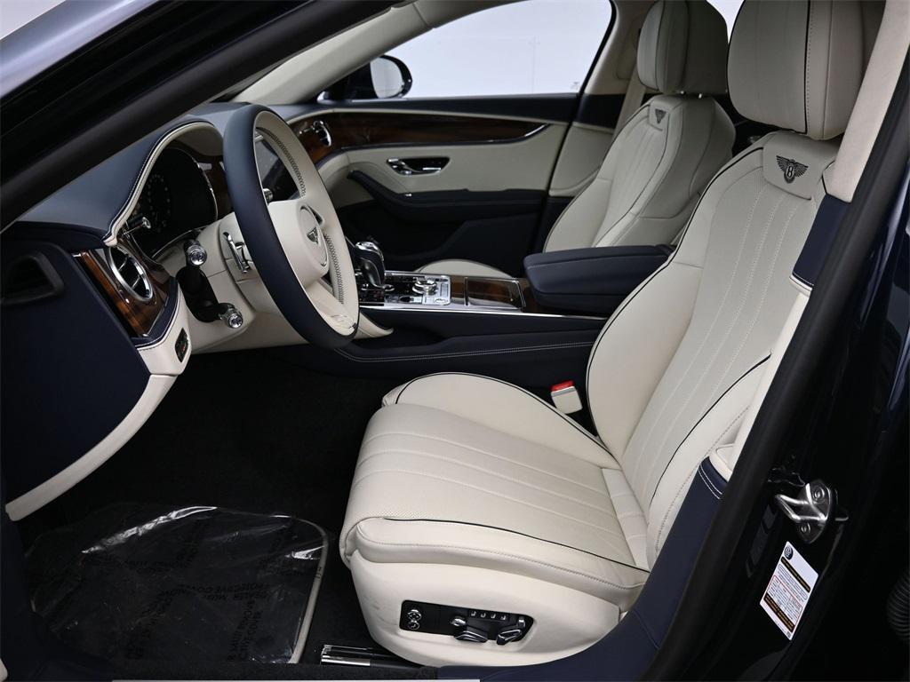 new 2026 Bentley Flying Spur car, priced at $290,390