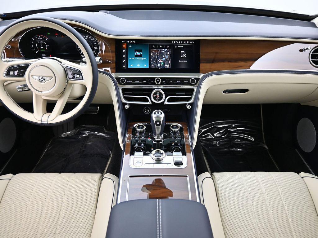 new 2026 Bentley Flying Spur car, priced at $290,390
