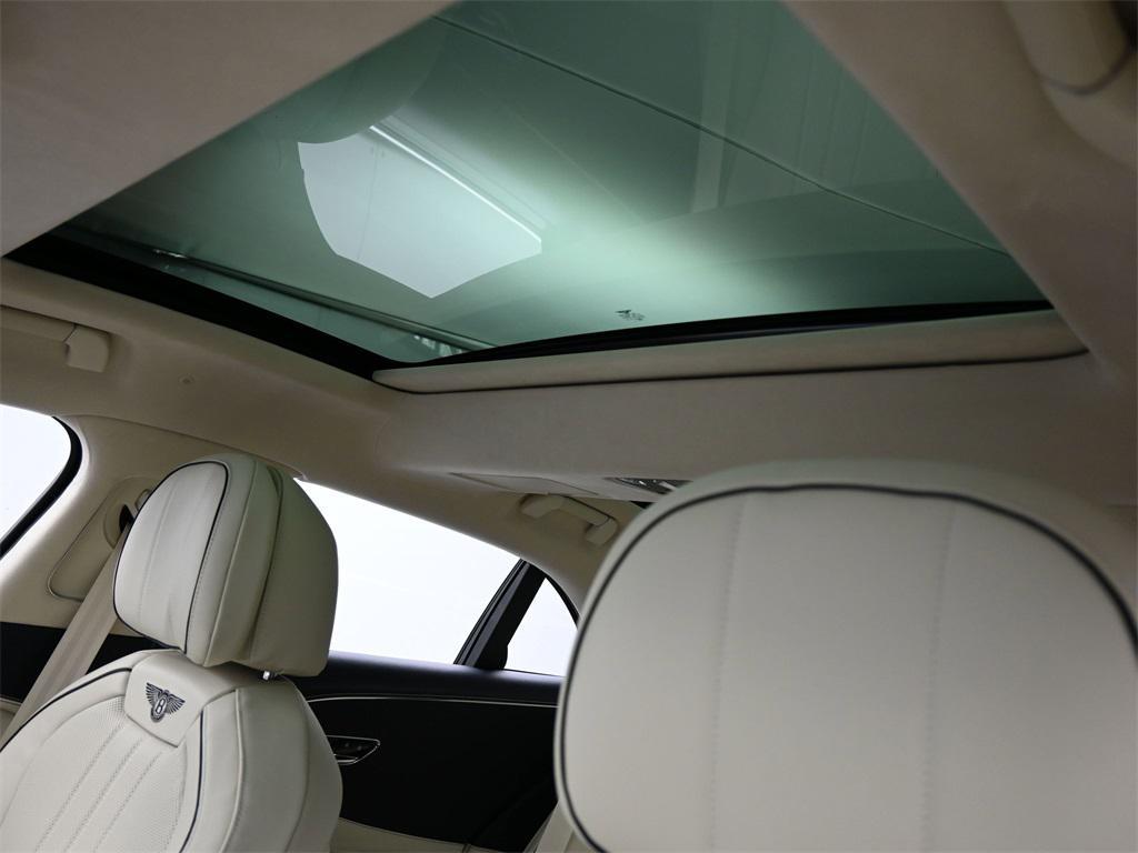 new 2026 Bentley Flying Spur car, priced at $290,390