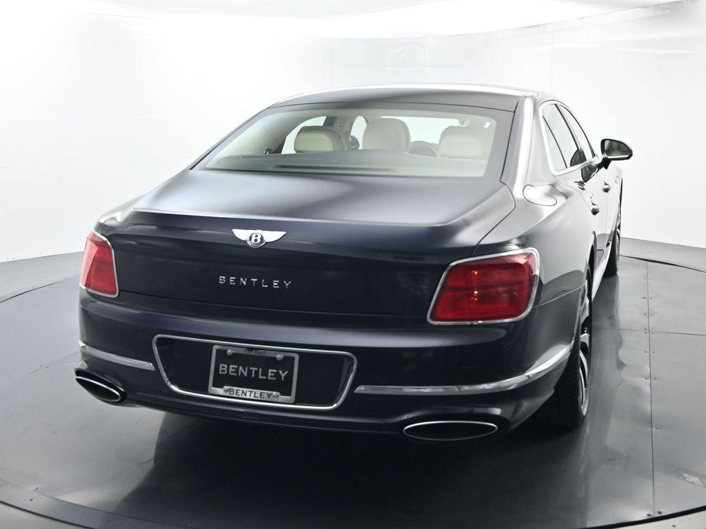 new 2026 Bentley Flying Spur car, priced at $290,390