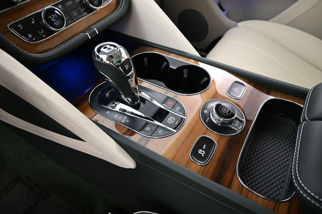 new 2026 Bentley Bentayga car, priced at $297,068