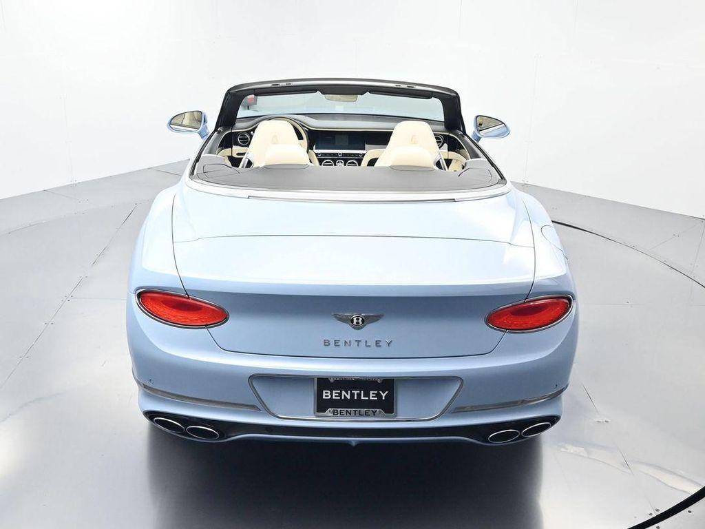 Bentley Continental GT view 45