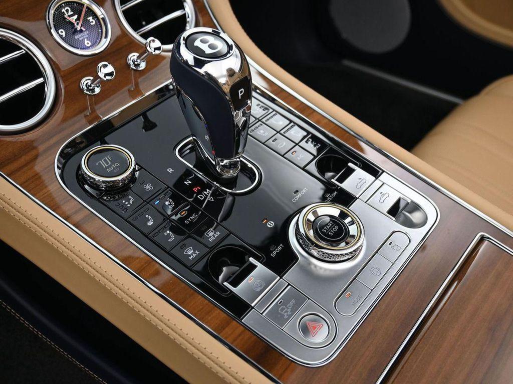 Bentley Continental GT view 23