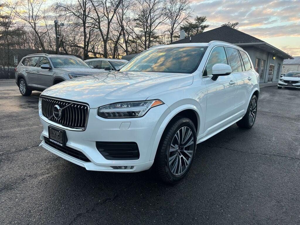 used 2021 Volvo XC90 car, priced at $25,595