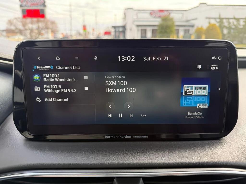 used 2023 Hyundai SANTA FE HEV car