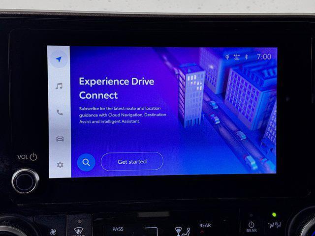 used 2024 Toyota Highlander car, priced at $40,467