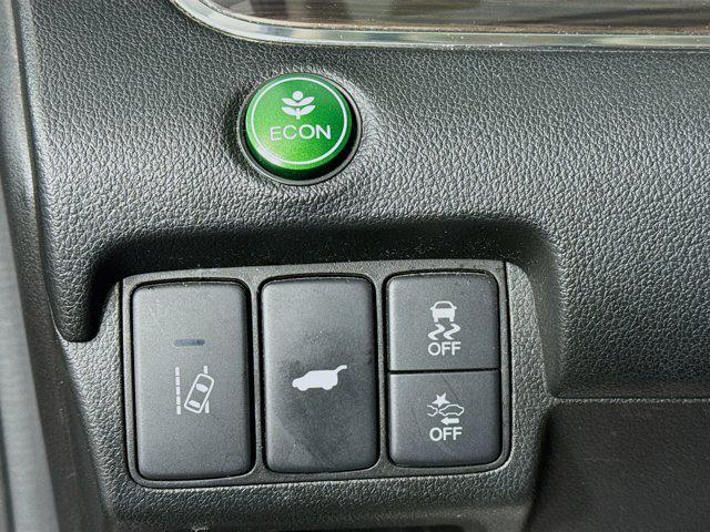 used 2015 Honda CR-V car, priced at $12,977