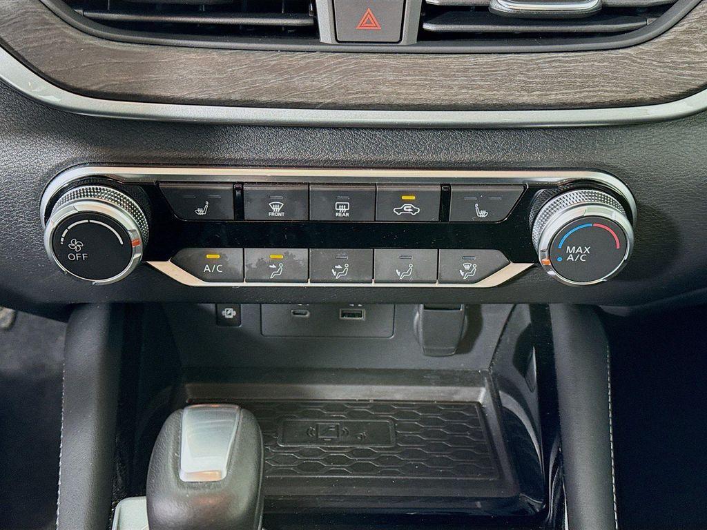 used 2023 Nissan Altima car, priced at $22,327