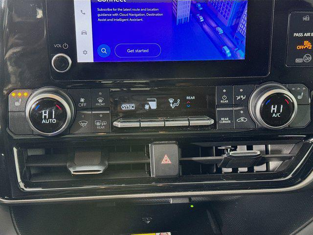 used 2024 Toyota Highlander car, priced at $41,761