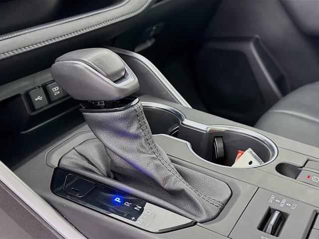 used 2021 Toyota Highlander car, priced at $32,977