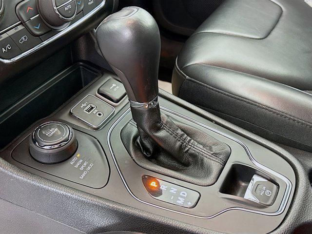 used 2020 Jeep Cherokee car, priced at $14,977