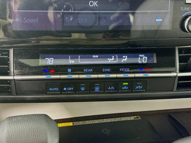 used 2024 Toyota Sienna car, priced at $38,971