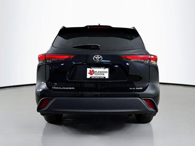 used 2020 Toyota Highlander car, priced at $28,648