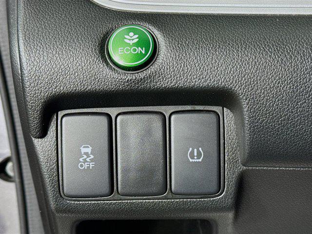 used 2015 Honda CR-V car, priced at $14,231