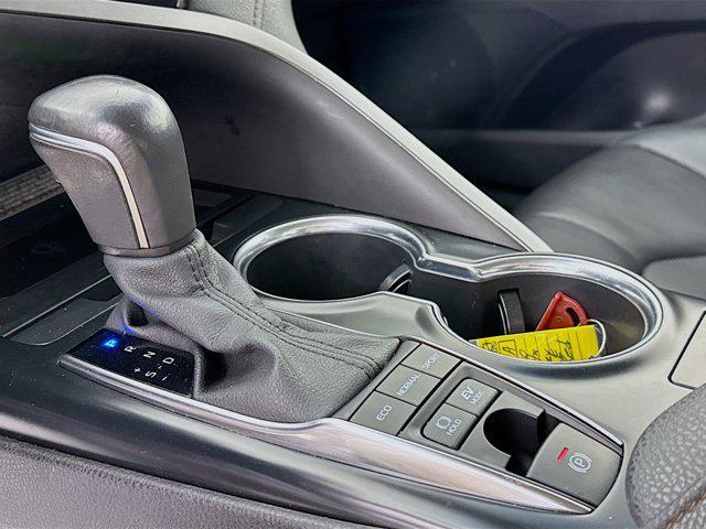 used 2020 Toyota Camry Hybrid car, priced at $20,653