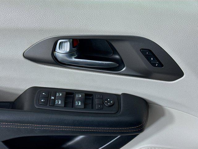 used 2020 Chrysler Pacifica car, priced at $19,977