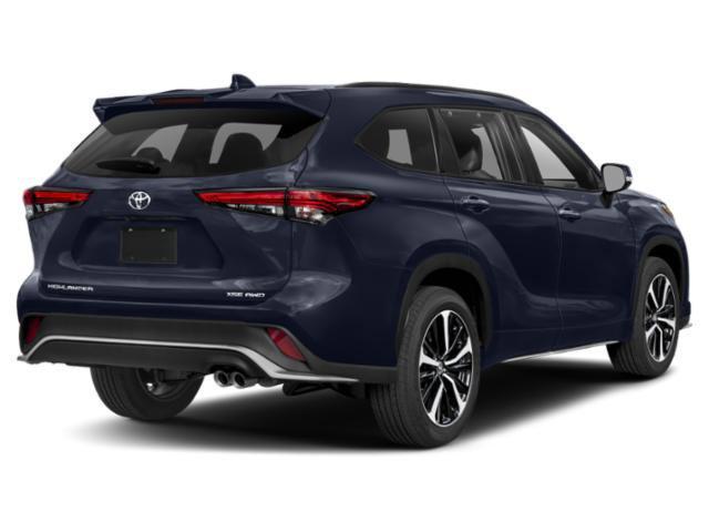 used 2022 Toyota Highlander car, priced at $32,327