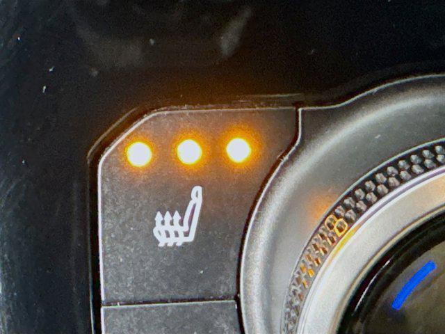 used 2022 Toyota Highlander car, priced at $32,995