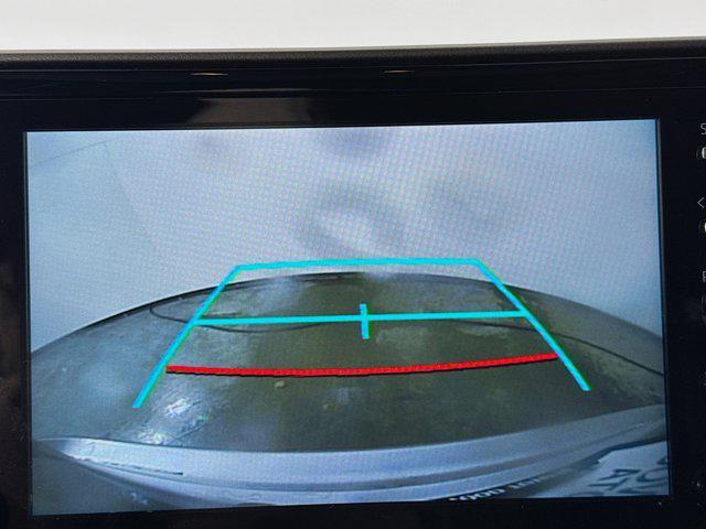 used 2022 Toyota Highlander car, priced at $32,995