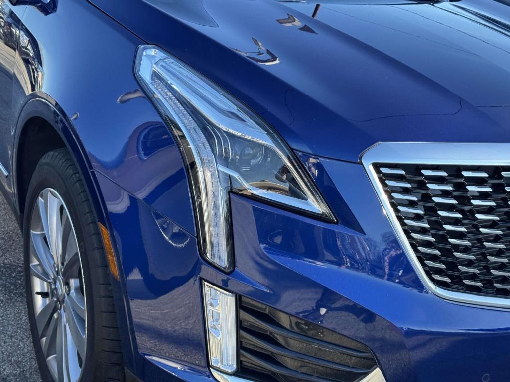 used 2023 Cadillac XT5 car, priced at $34,900