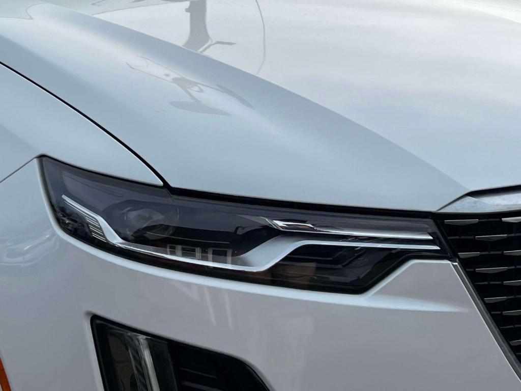 used 2020 Cadillac XT6 car, priced at $34,900