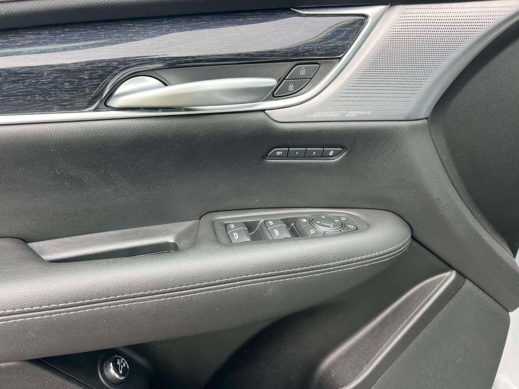 used 2024 Cadillac XT5 car, priced at $36,900