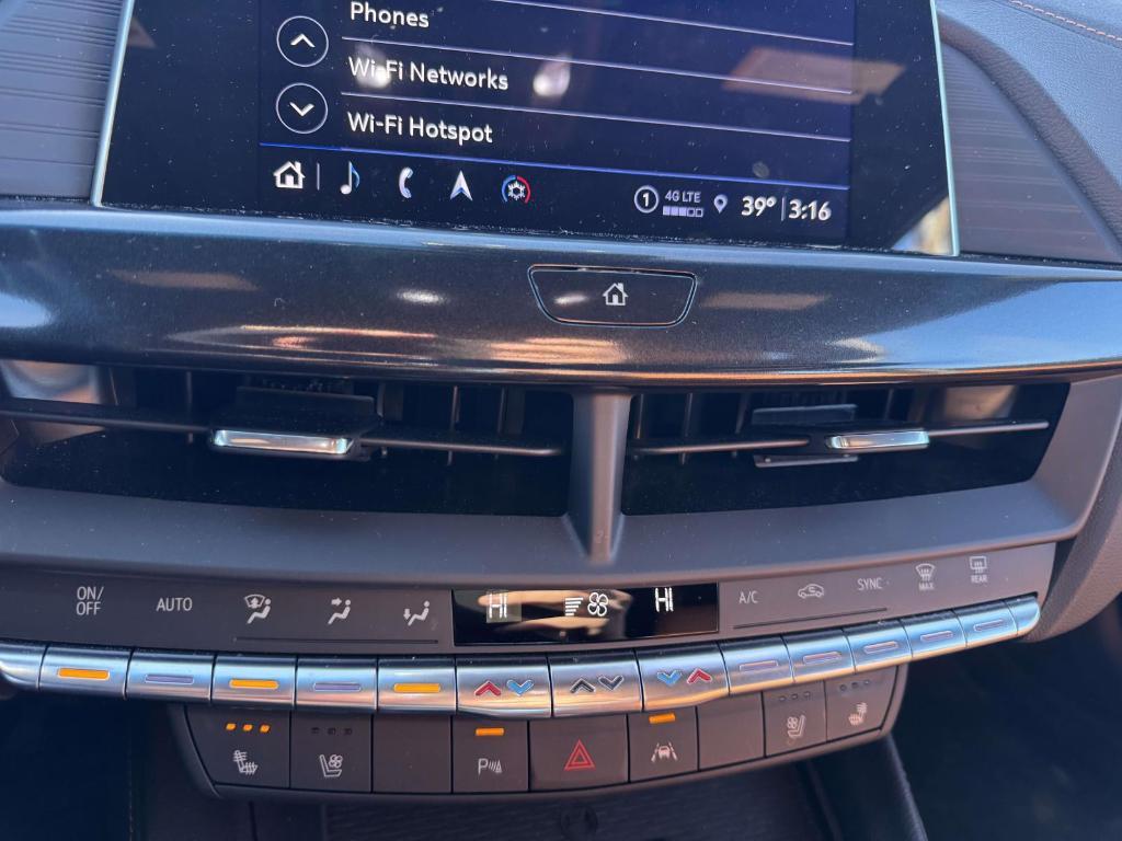 used 2023 Cadillac CT4 car, priced at $31,900