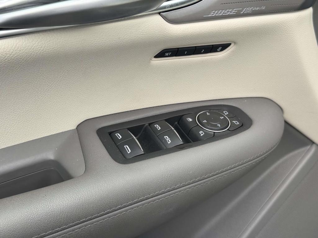 used 2023 Cadillac XT5 car, priced at $32,900