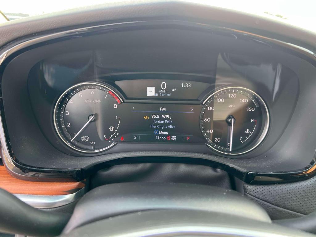 used 2023 Cadillac XT5 car, priced at $35,900