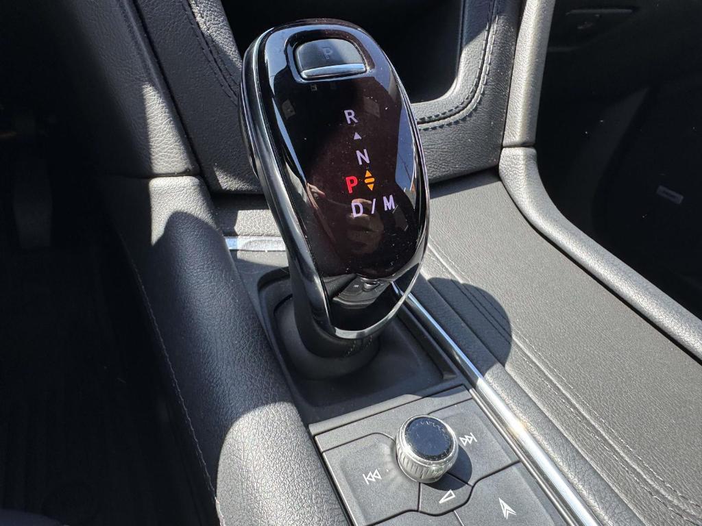 used 2023 Cadillac XT6 car, priced at $34,900