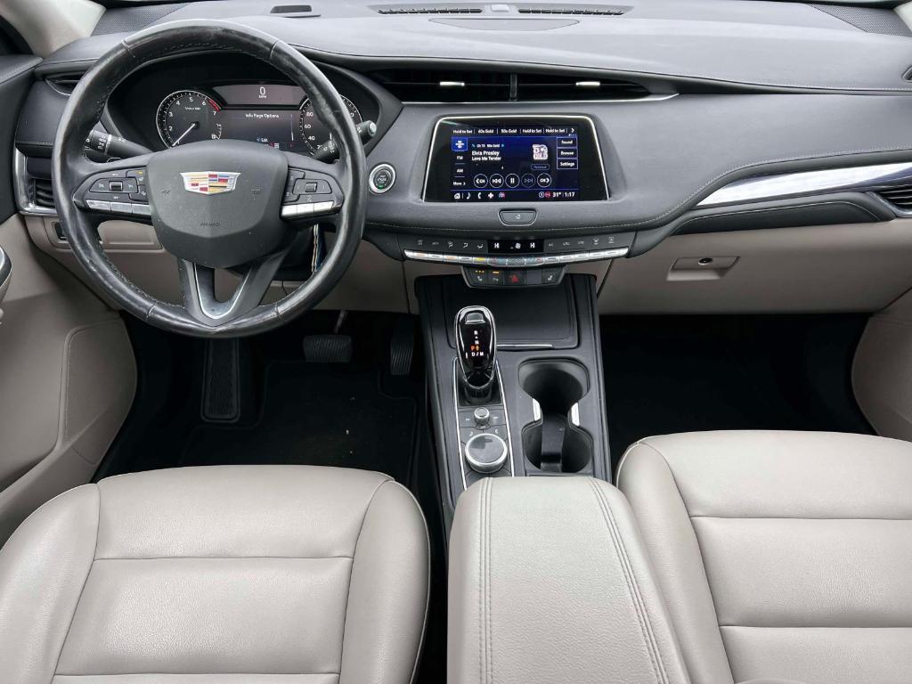 used 2023 Cadillac XT4 car, priced at $26,900