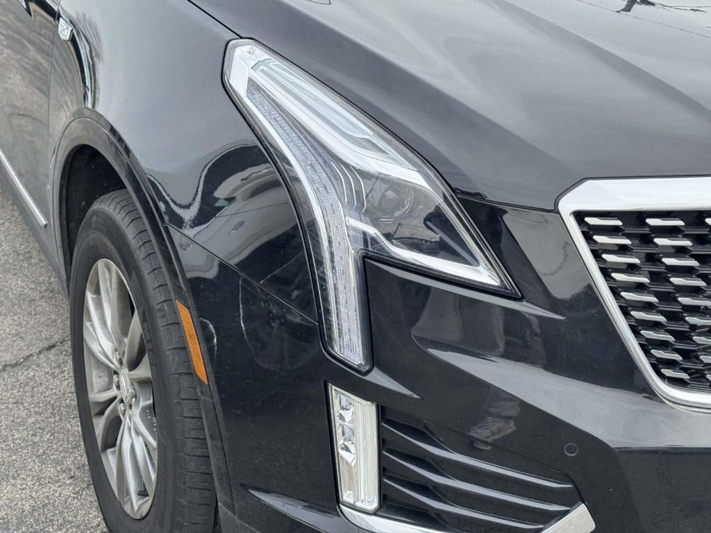used 2023 Cadillac XT5 car, priced at $32,900