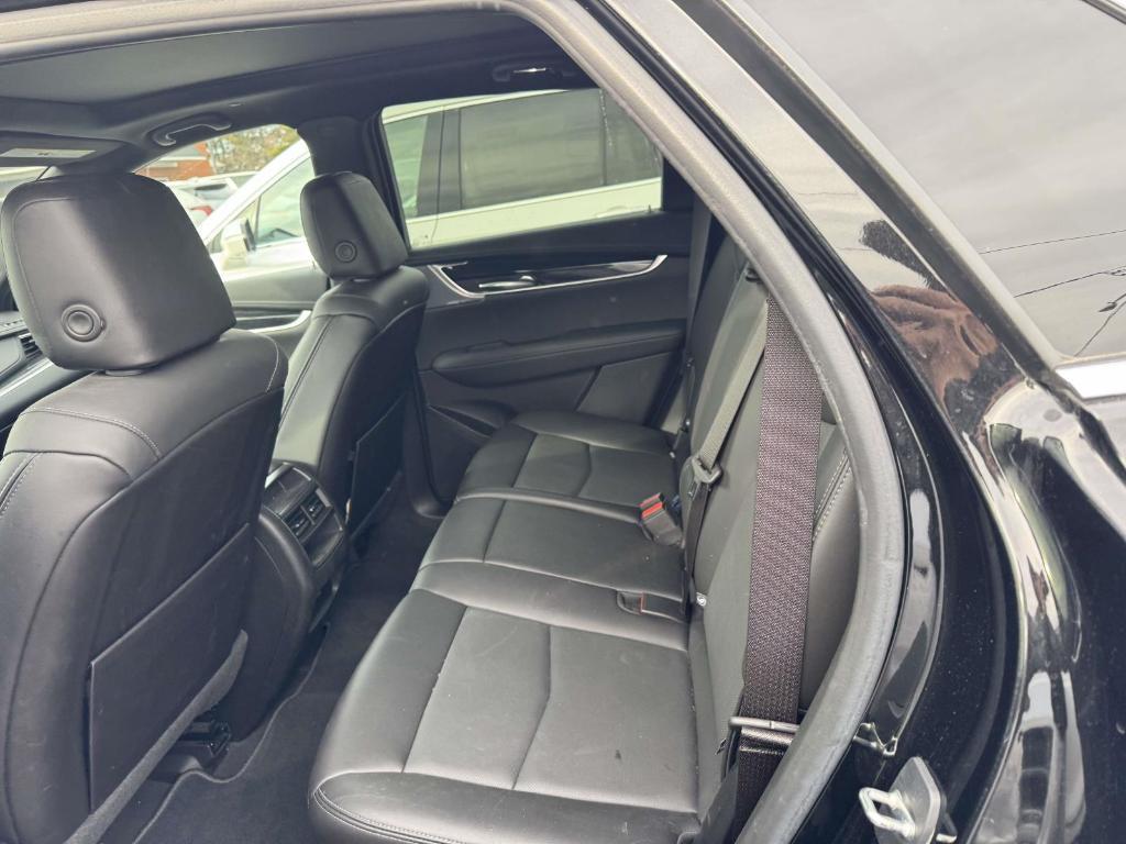 used 2023 Cadillac XT5 car, priced at $32,900