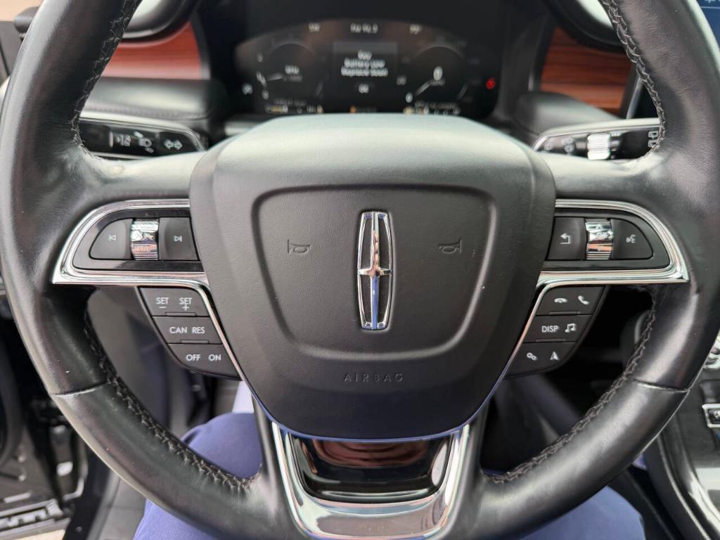 used 2022 Lincoln Nautilus car, priced at $41,977