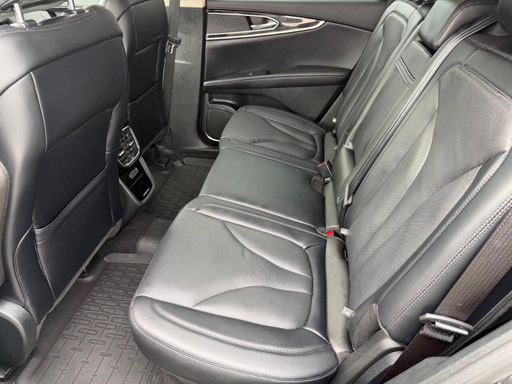 used 2022 Lincoln Nautilus car, priced at $41,977