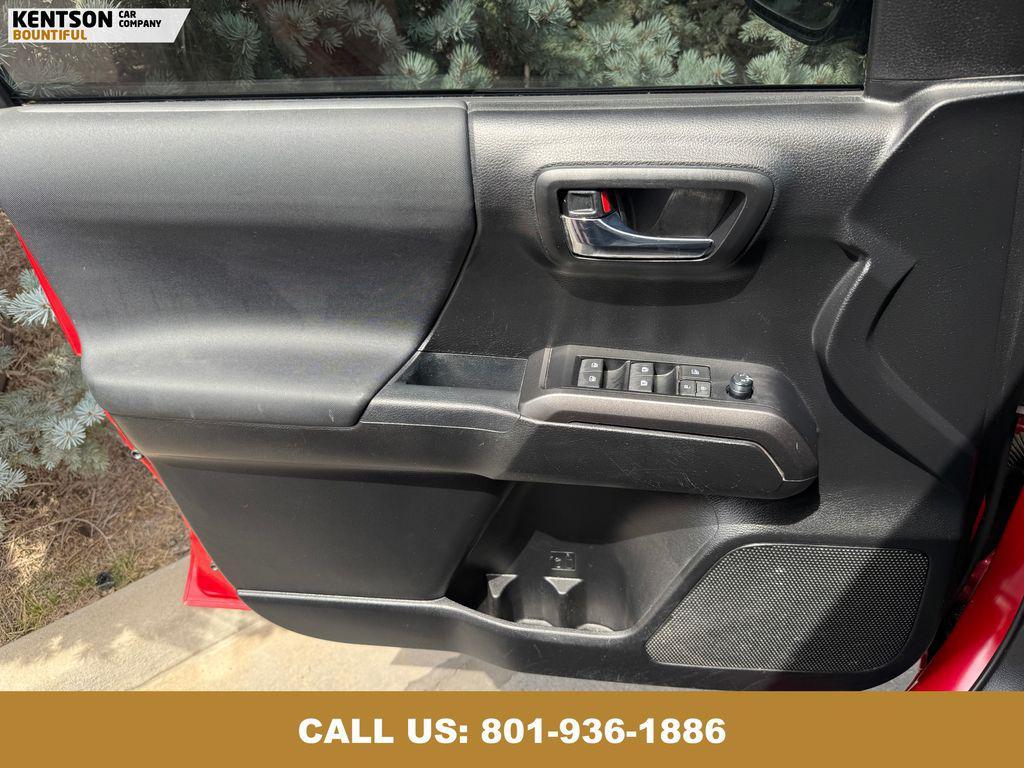 2021 Barcelona Red Metallic Toyota Tacoma