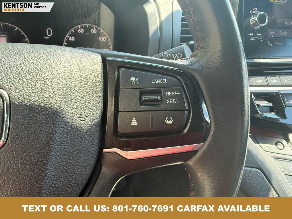 used 2025 Honda Odyssey car, priced at $38,845