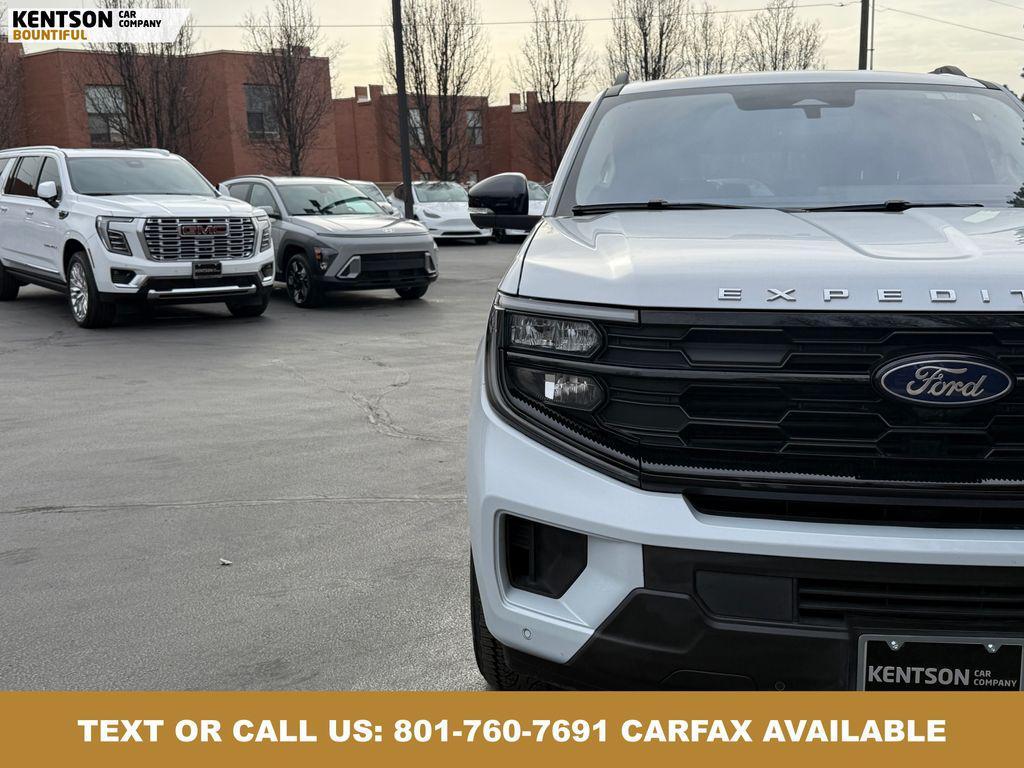 used 2025 Ford Expedition Max car, priced at $58,550