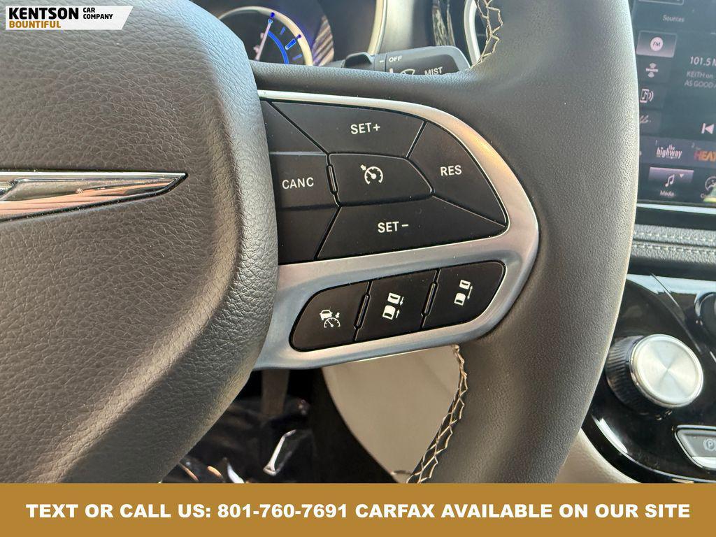 used 2024 Chrysler Pacifica Hybrid car, priced at $26,450