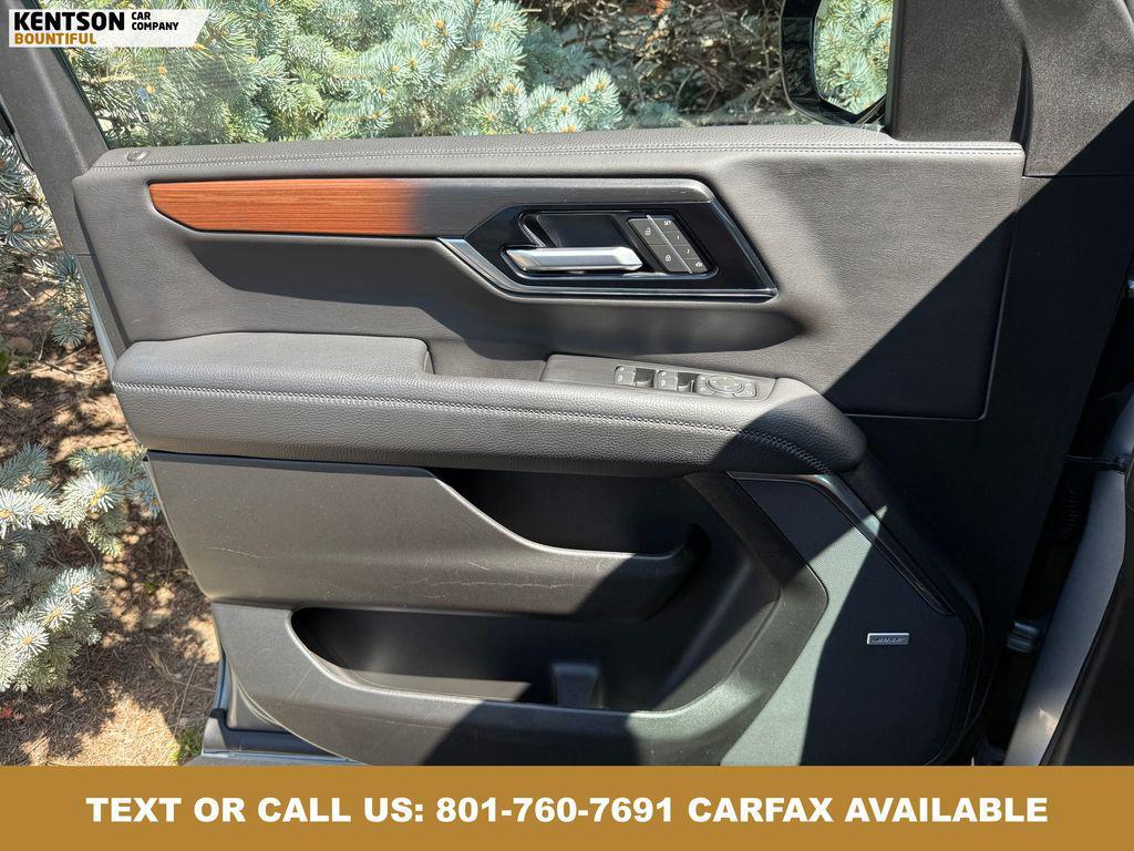 used 2025 GMC Yukon XL car, priced at $70,845
