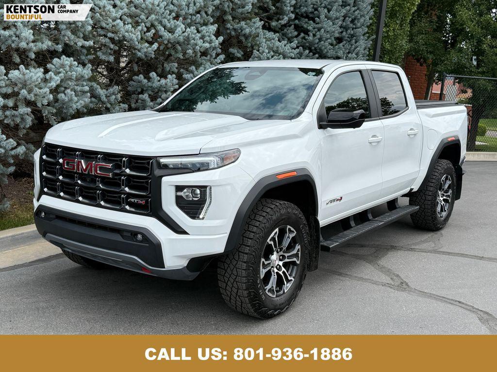 2023 Summit White GMC Canyon