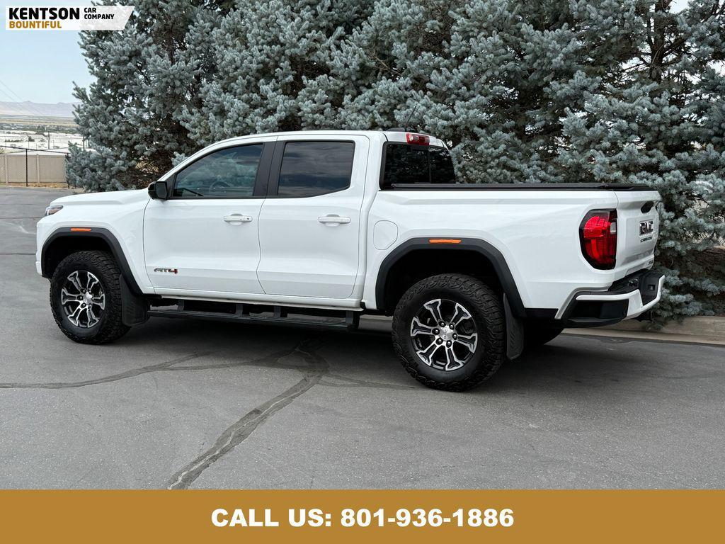 2023 Summit White GMC Canyon