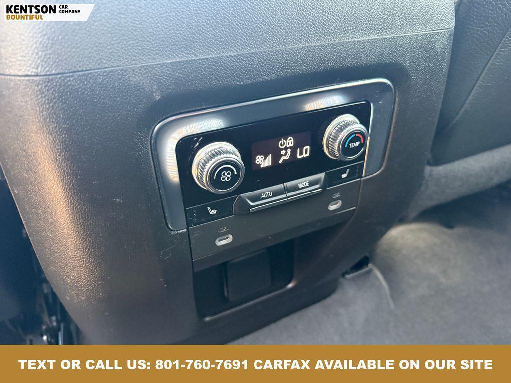 used 2022 GMC Yukon XL car, priced at $44,950