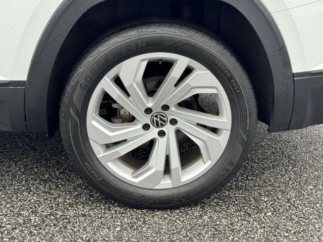 used 2022 Volkswagen Atlas car, priced at $27,638