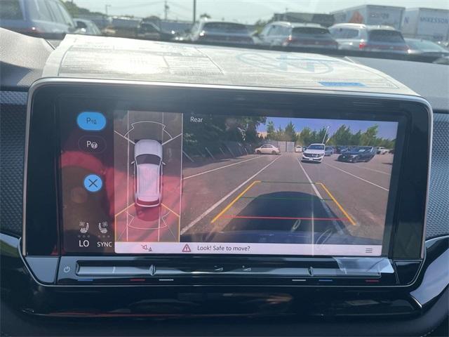 new 2024 Volkswagen Atlas Cross Sport car, priced at $54,681