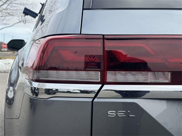 used 2024 Volkswagen Atlas car, priced at $38,407