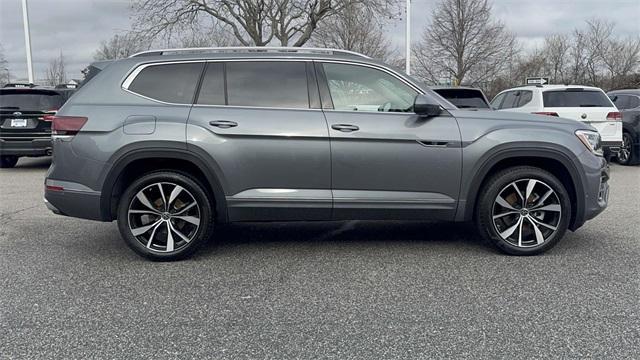 used 2024 Volkswagen Atlas car, priced at $38,407