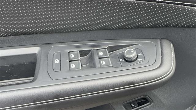 used 2024 Volkswagen Atlas car, priced at $38,407