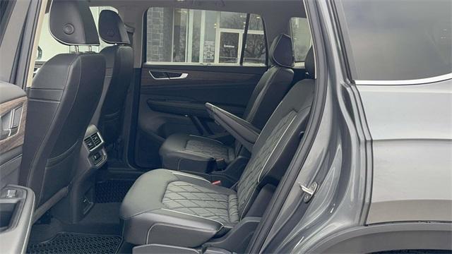 used 2024 Volkswagen Atlas car, priced at $38,407