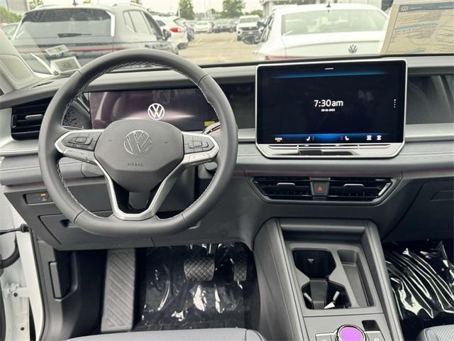 new 2025 Volkswagen Tiguan car, priced at $38,276